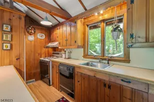 2079 Lakeside Dr, Highland Lakes, NJ 07422 - Photo 11