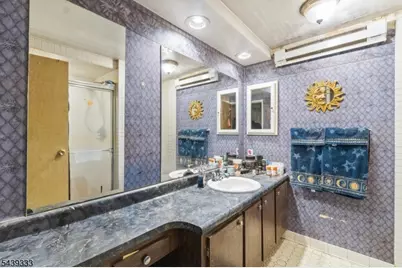 468A Liberty St, Unit #101, Little Ferry, NJ 07643 - Photo 3