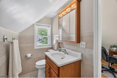 119 Kingston Ave, Hawthorne, NJ 07506 - Photo 25