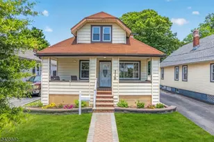 119 Kingston Ave, Hawthorne, NJ 07506 - Photo 1