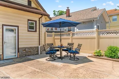 119 Kingston Ave, Hawthorne, NJ 07506 - Photo 29