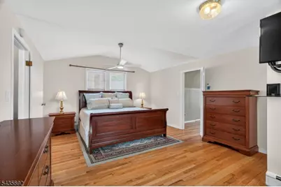 119 Kingston Ave, Hawthorne, NJ 07506 - Photo 23