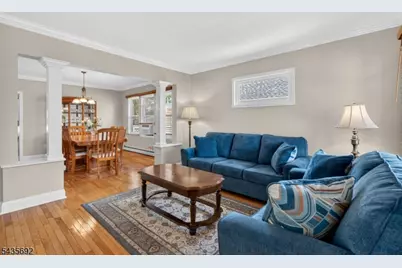 119 Kingston Ave, Hawthorne, NJ 07506 - Photo 7