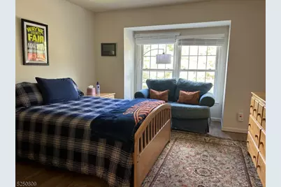 68 Kent Dr, Roseland, NJ 07068 - Photo 19