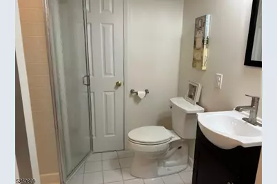 68 Kent Dr, Roseland, NJ 07068 - Photo 27