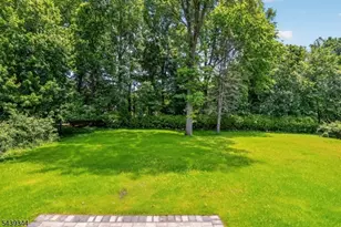81 Ridge Dr, Livingston, NJ 07039 - Photo 47