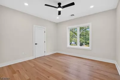 81 Ridge Dr, Livingston, NJ 07039 - Photo 35