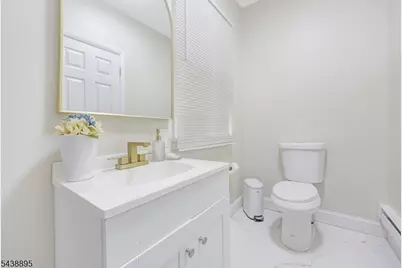 64 Demott Ave, Clifton, NJ 07011 - Photo 17
