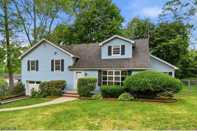 27 Knollwood Rd, Morristown, NJ 07960 - Photo 1