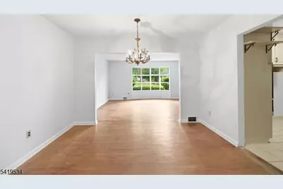 27 Knollwood Rd, Morristown, NJ 07960 - Photo 5