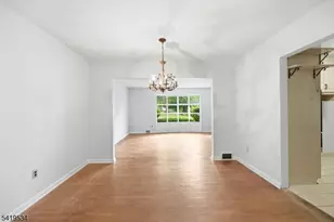 27 Knollwood Rd, Morristown, NJ 07960 - Photo 5