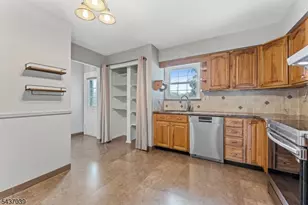 1901 Wilshire Ct, Hillsborough Township, NJ 08844 - Photo 3