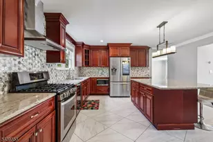 45 Wilmore Rd, Little Falls Township, NJ 07424 - Photo 13