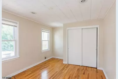 221 Madison St, Linden, NJ 07036 - Photo 13