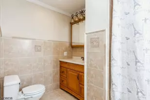 221 Madison St, Linden, NJ 07036 - Photo 17