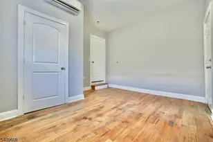 351 Mulberry St, Newark, NJ 07102 - Photo 7