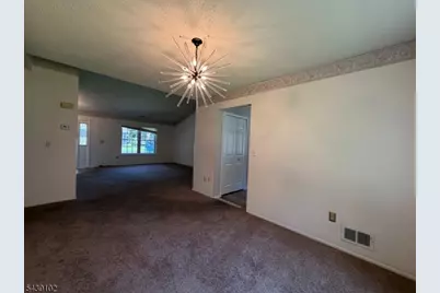541 Petunia Ln, Manchester Township, NJ 08759 - Photo 9