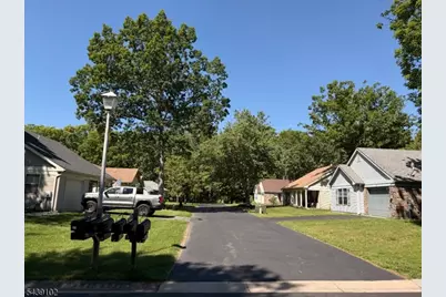 541 Petunia Ln, Manchester Township, NJ 08759 - Photo 39