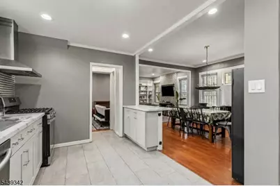 169 Vermont Ave, Newark, NJ 07106 - Photo 7