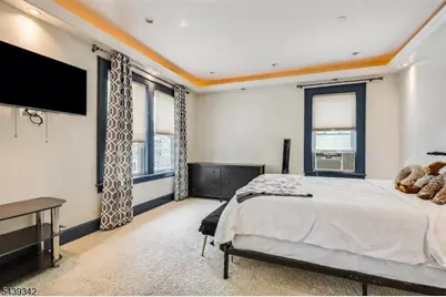169 Vermont Ave, Newark, NJ 07106 - Photo 11