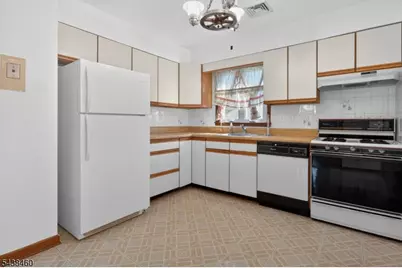 30 Frandsen Ave, South River, NJ 08882 - Photo 9