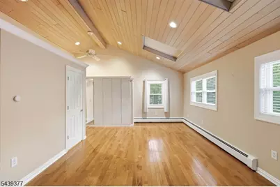 47 Crossbrook Rd, Livingston, NJ 07039 - Photo 23