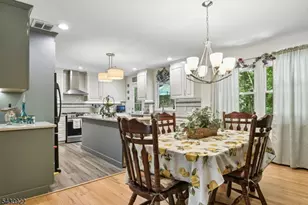 42 Davenport Ave, Roseland, NJ 07068 - Photo 7