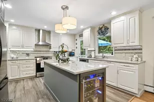 42 Davenport Ave, Roseland, NJ 07068 - Photo 3