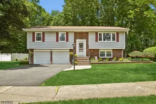 42 Davenport Ave, Roseland, NJ 07068 - Photo 1