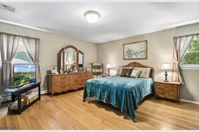 42 Davenport Ave, Roseland, NJ 07068 - Photo 9