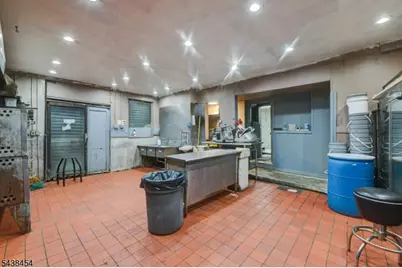 122 16th Ave, Paterson, NJ 07501 - Photo 35