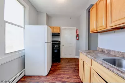 122 16th Ave, Paterson, NJ 07501 - Photo 23