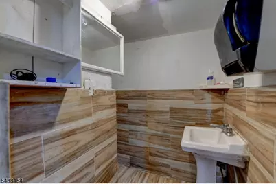 122 16th Ave, Paterson, NJ 07501 - Photo 37