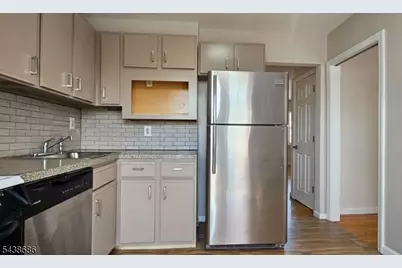 6 Dartmouth Ave U #4B, Bridgewater, NJ 08807 - Photo 5