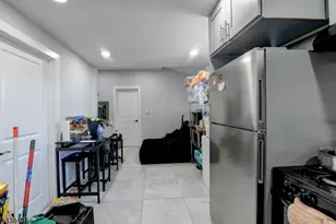122 16th Ave, Paterson, NJ 07501 - Photo 5