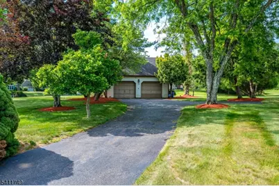 19 Arrowhead Dr, Branchburg Township, NJ 08853 - Photo 41