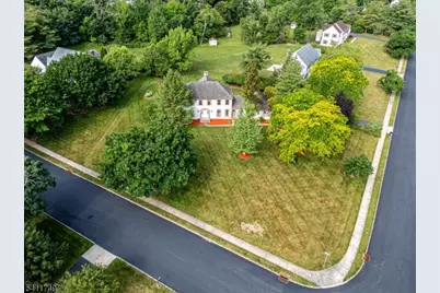 19 Arrowhead Dr, Branchburg Township, NJ 08853 - Photo 3