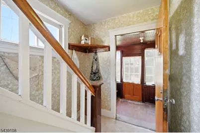 114 Franklin Pl, Roselle Park, NJ 07204 - Photo 5