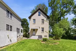 114 Franklin Pl, Roselle Park, NJ 07204 - Photo 31