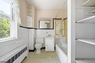 114 Franklin Pl, Roselle Park, NJ 07204 - Photo 19