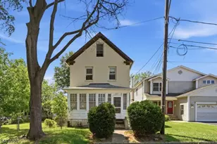 114 Franklin Pl, Roselle Park, NJ 07204 - Photo 1
