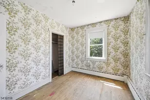 114 Franklin Pl, Roselle Park, NJ 07204 - Photo 17