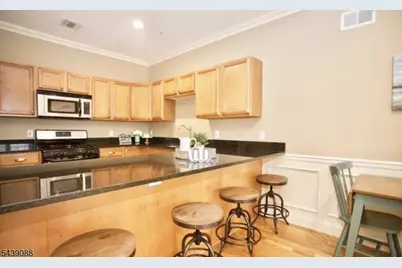 1677 Springfield Ave #13, Maplewood, NJ 07040 - Photo 15