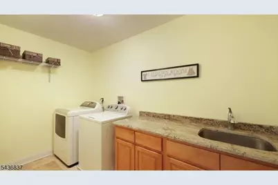 5 Maple Dr, Warren Township, NJ 07059 - Photo 25