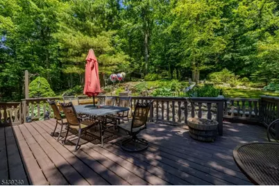1150 Lakeside Dr E, Vernon, NJ 07422 - Photo 31