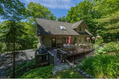 1150 Lakeside Dr E, Vernon, NJ 07422 - Photo 7