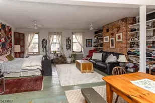 21 N 2nd St, Pennsylvania, NJ 18042 - Photo 21