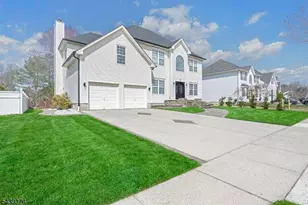 11 Chancellor Park Dr, Hamilton Twp., NJ 08330 - Photo 3