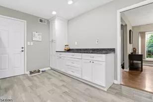 9 Shelley Pl, Morris Township, NJ 07960 - Photo 5