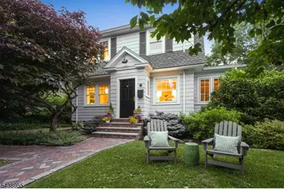 20 Euclid Pl, Montclair, NJ 07042 - Photo 1